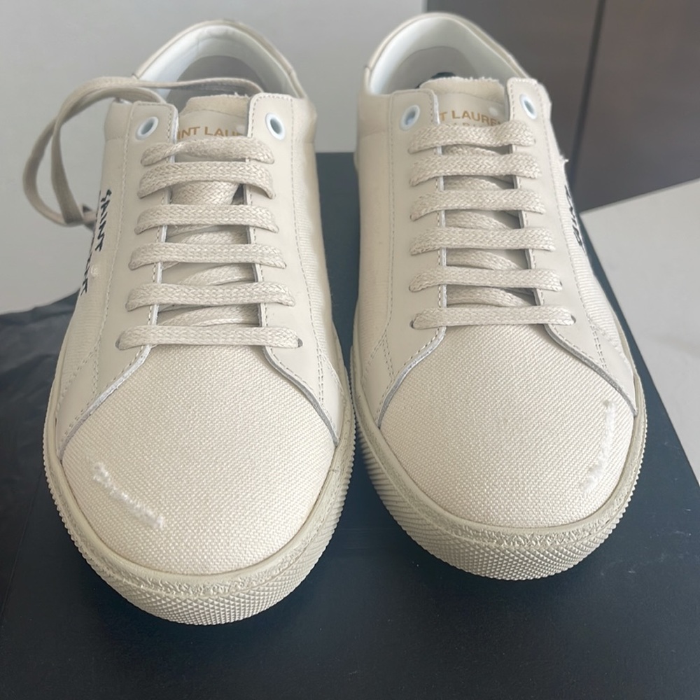 Saint Laurent Off-White Worn Look Court Classic